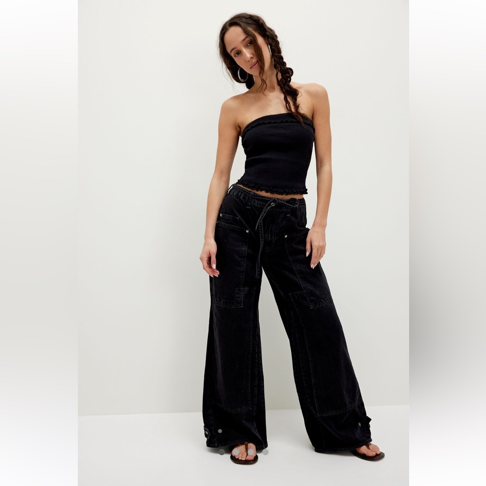 NWT We the Free CRVY Outlaw Wide leg jeans Black Jasper, sz S